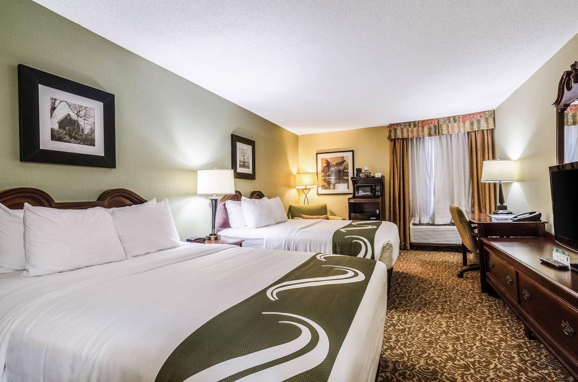 Quality Inn Whiteville North Εξωτερικό φωτογραφία