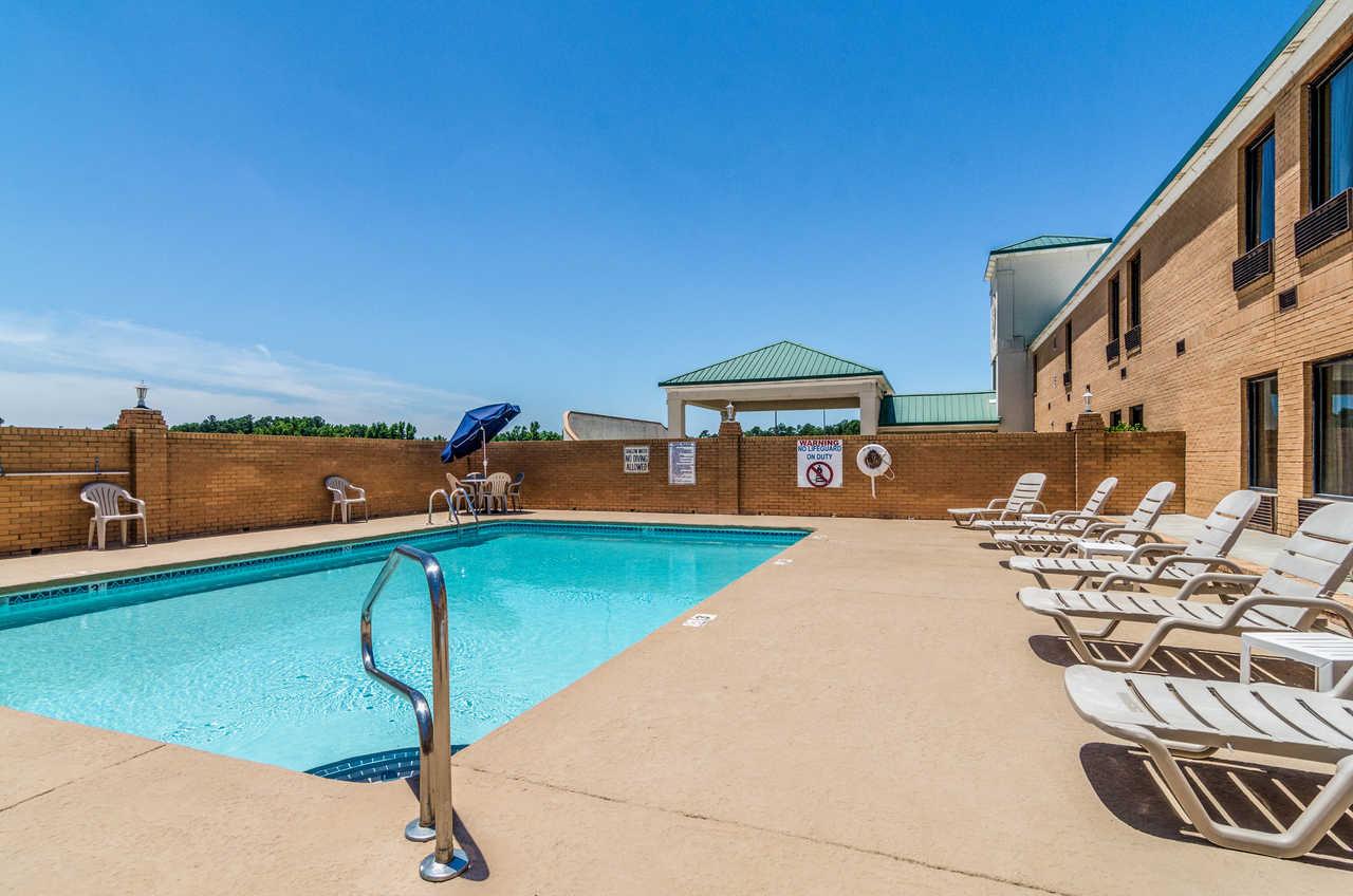 Quality Inn Whiteville North Εξωτερικό φωτογραφία