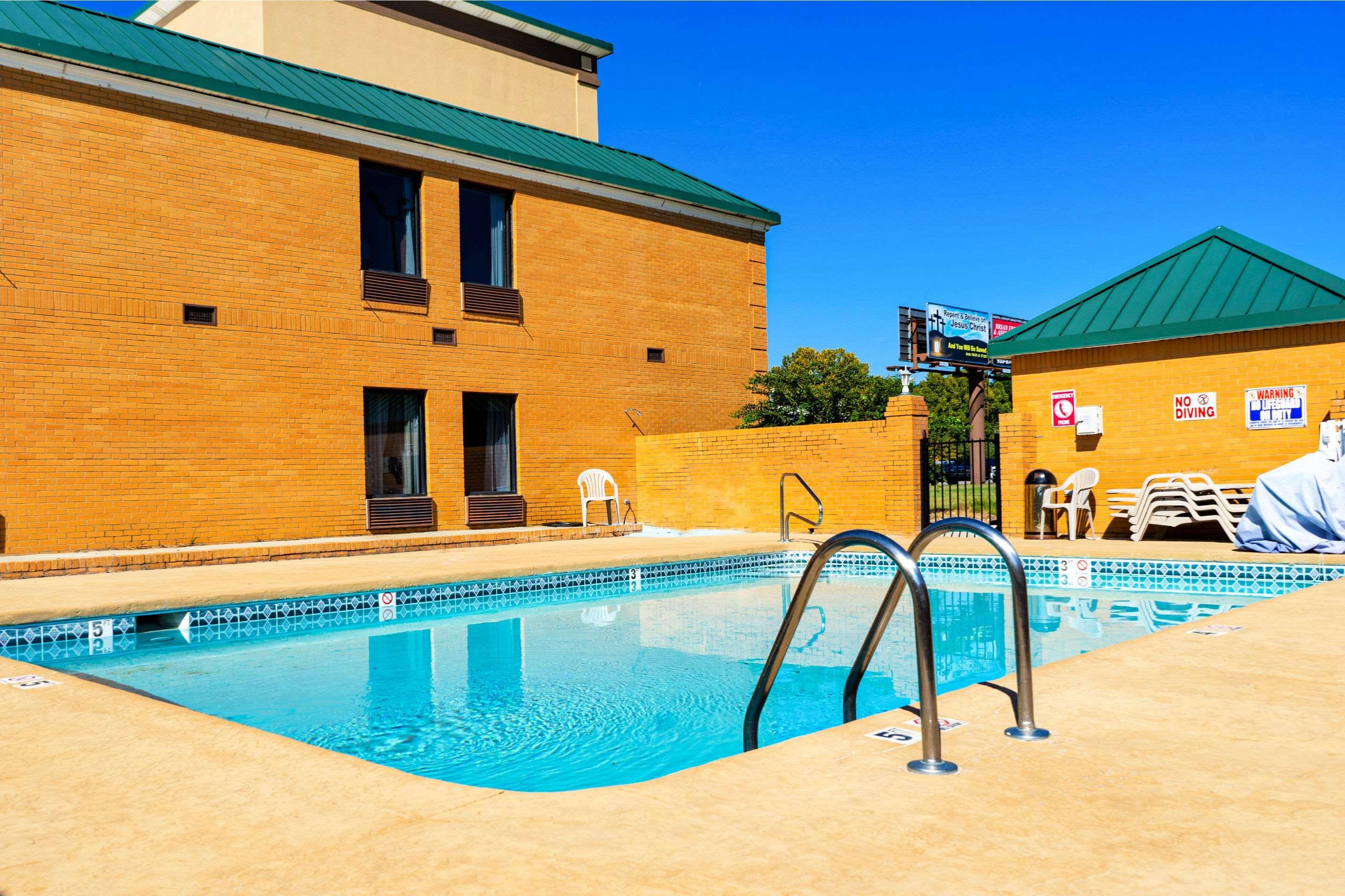 Quality Inn Whiteville North Εξωτερικό φωτογραφία