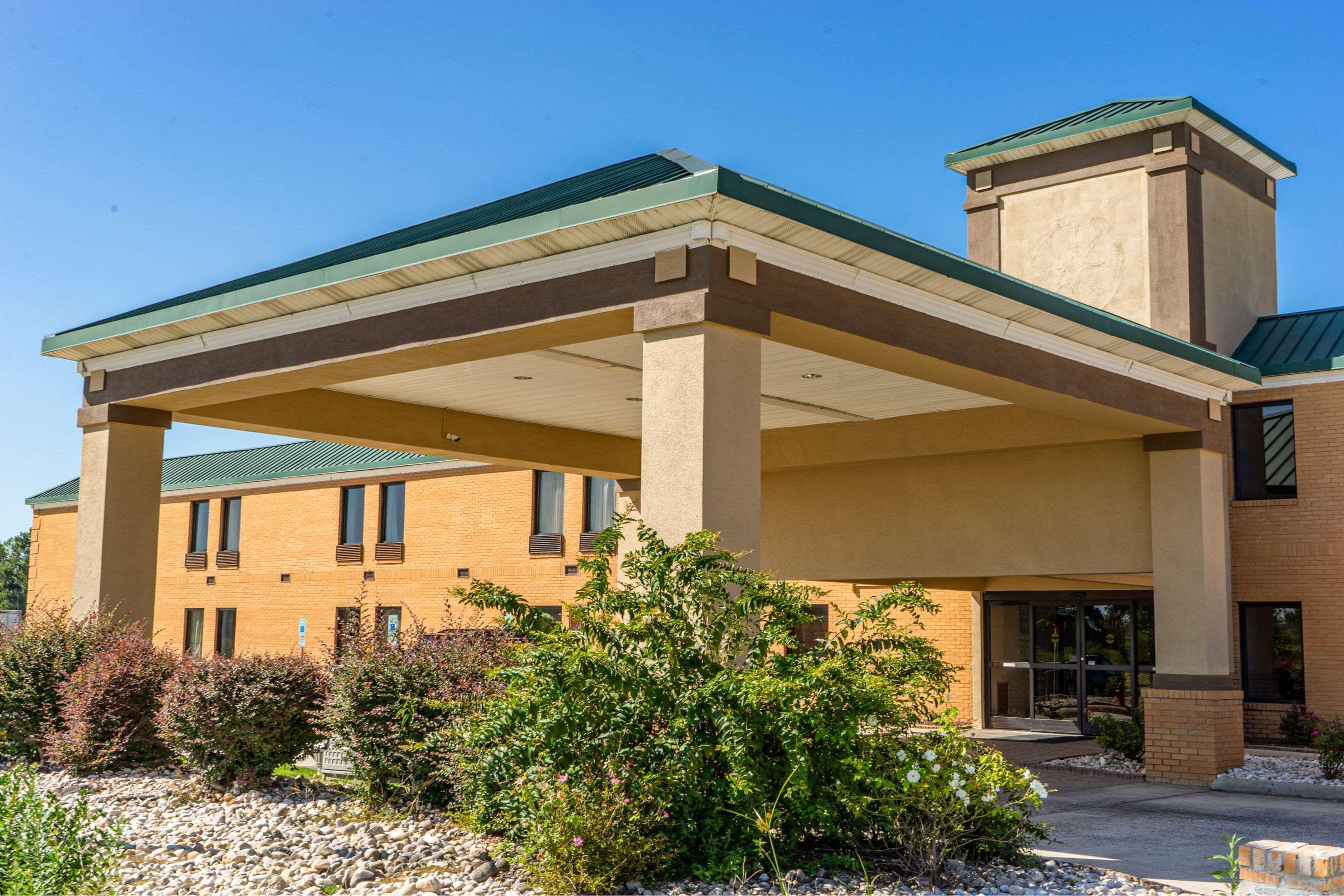 Quality Inn Whiteville North Εξωτερικό φωτογραφία
